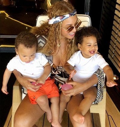 Beyoncé with her daughter, Rumi Carter & son, Sir Carter