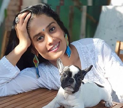 Sonal Devraj with her pet dog Tota