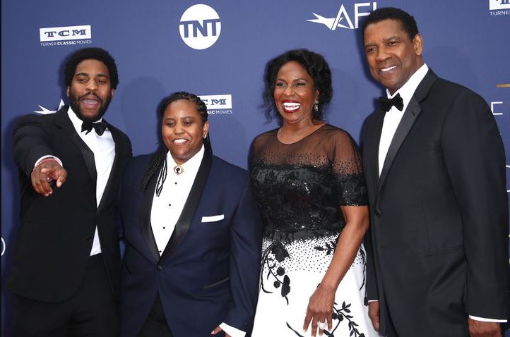 Katia Washington With Her Family in The American Film Institute's 47th Award